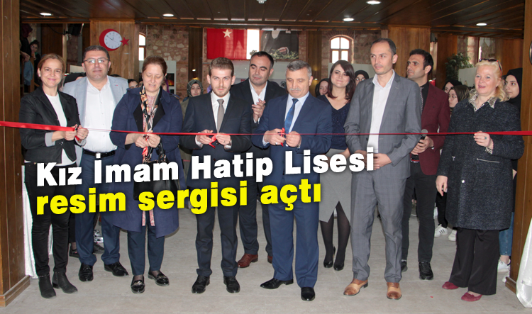 Kız İmam Hatip Lisesi resim sergisi açtı