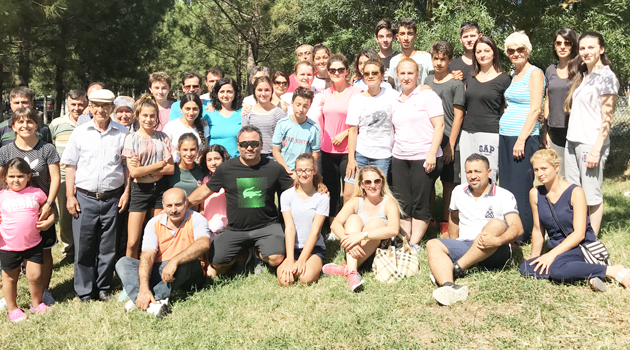 Golfçüler, piknik için Çayırdere'yi tercih etti
