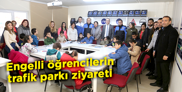 Engelli öğrencilerin trafik parkı ziyareti