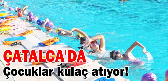 Çocuklar kulaç atıyor!