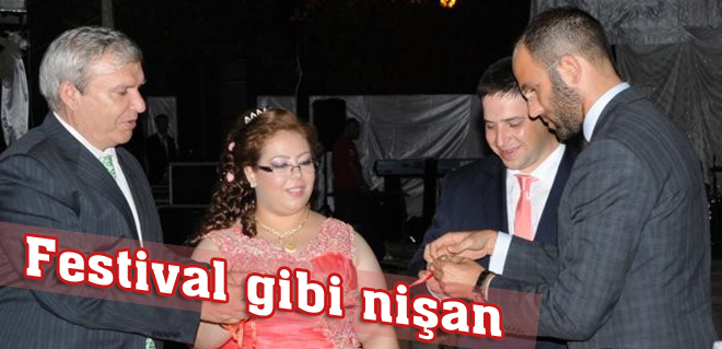 Festival gibi nişan