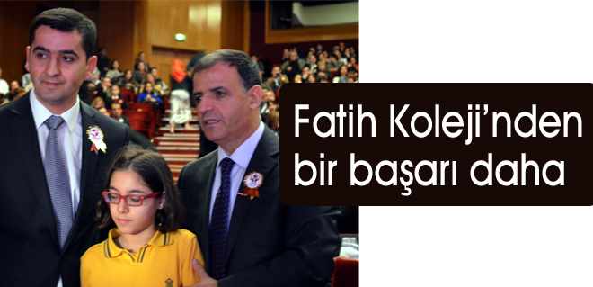 Fatih Kolejinden bir başarı daha