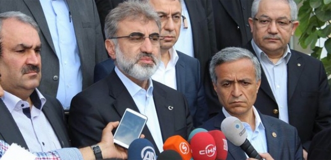 Taner Yıldız, Yılmaz Özdil'e ateş püskürdü