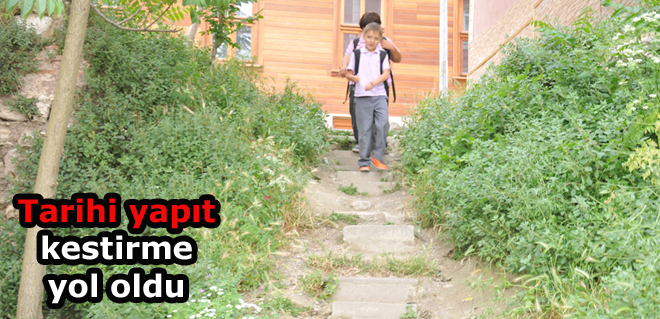 Tarihi yapıt kestirme yol oldu