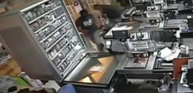 AVM soyguncuları Avcılarda yakalandı