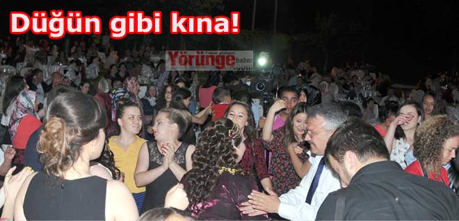 Düğün gibi kına!