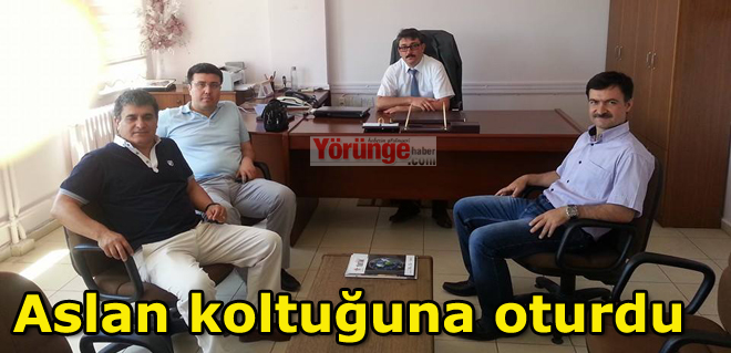 Aslan koltuğuna oturdu