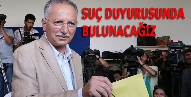 Ekmeleddin İhsanoğlu oyunu kullandı