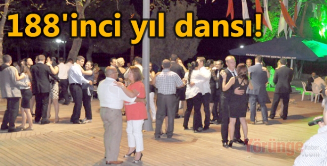 188'inci yıl dansı!