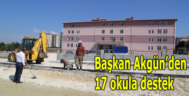 Başkan Akgünden 17 okula destek