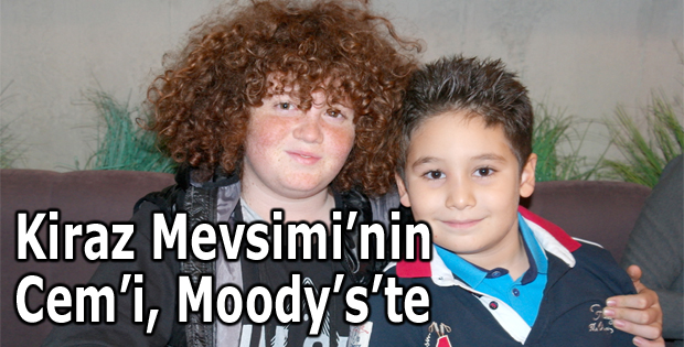 Kiraz Mevsiminin Cemi, Moodyste