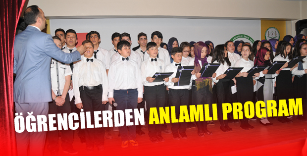 Öğrencilerden anlamlı program