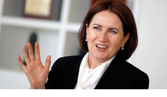 Meral Akşener siyasi hayatını anlattı