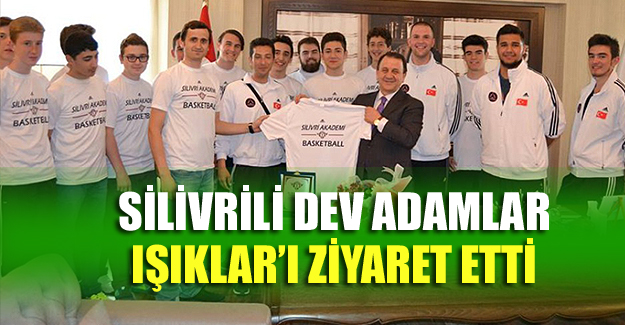 Silivrili dev adamlar Işıklar'ı ziyaret etti