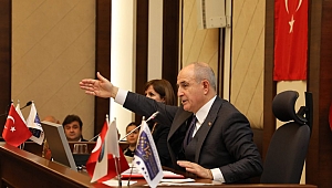 Başkan Akgün: Bu millet bizi denize döker!