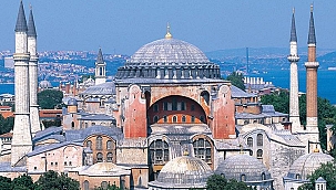İlk namaz 24 Temmuz'da... Sadece 500 kişi içeride kılacak