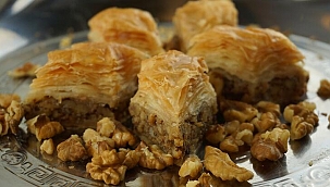 Baklava tarifi nasıldır? Baklava hamuru - şerbeti nasıl yapılır, Malzemeleri neler?