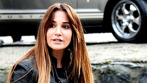 Maraşlı dizisinde Firuzan karakterini canlandıran Rojda Demirer kimdir? Rojda Demirer kaç yaşında ve nereli?