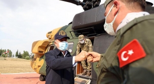 Akar'dan Yunanistan'a sert tepki