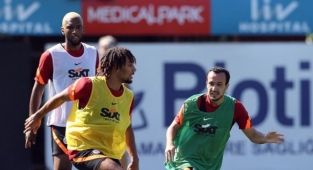 Galatasaray, Marsilya maçı hazırlıklarına başladı