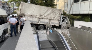 İstanbul'da korkutan kaza