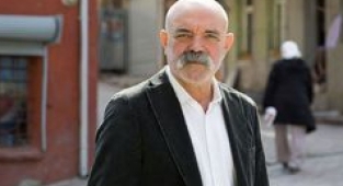 Üç Kuruş bombayı patlattı! Çukur'un İdris Koçovalı'sı Ercan Kesal kadroda