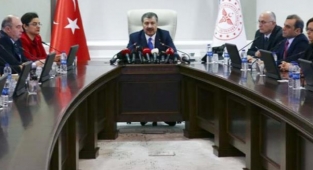 Bugün yapılacak Bilim Kurulu'nda 3. doz BioNTech aşısının ne zaman yapılacağı açıklanacak