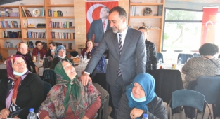 BAŞKAN YILMAZ: “KADINLARIN MUTLU OLDUĞU TOPLUMDA HERKES MUTLUDUR”