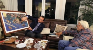 Ekrem İmamoğlu, Yeşilçam'ın efsanesi Cüneyt Arkın'ı evinde ziyaret etti