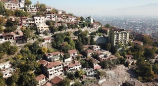 İzmit'te kentsel dönüşüme giren mahalle hayalet şehre döndü