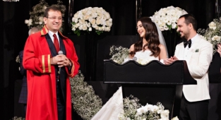 Rüya gibi bir düğünle evlendiler
