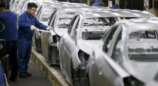 Araba almayı düşünenlere iyi haber! Otomotiv devi Hyundai, en ucuz modelini Türkiye'ye getiriyor