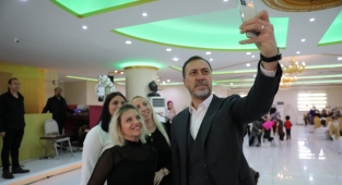 Başkan kadınlara seslendi...