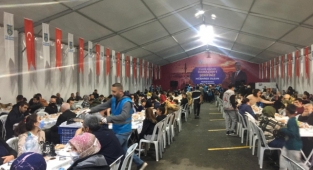 2 Bin kişilik iftar...