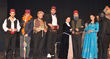 'ASEL BEBEK' gülsün diye...