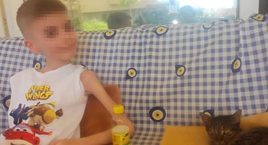 Çöp evde bulunan çocukla ilgili acı gerçek ortaya çıktı