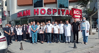 Meslektaşları Ekrem Karakaya için saygı duruşunda bulundular
