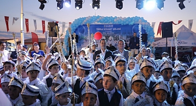 Silivri'de 220 çocuk sünnet şöleninde eğlendi