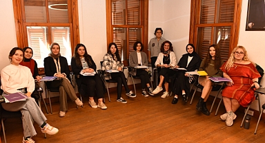 Kadıköy'de kadının insan hakları eğitim programı