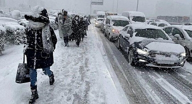 İstanbul'a yeniden kar geliyor!