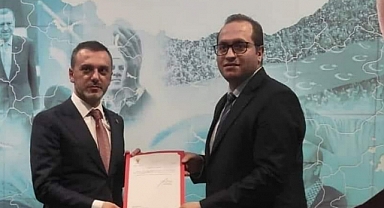 AK Parti Silivri Ekrem Pamuk'a emanet