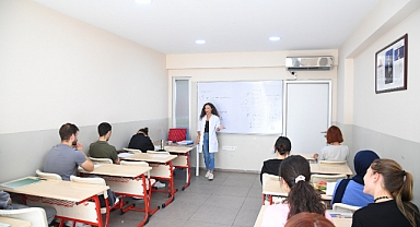 Depremzede öğrencilere YKS ve LGS desteği