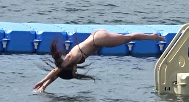 Aslı Bekiroğlu sezonu Bodrum'da açtı