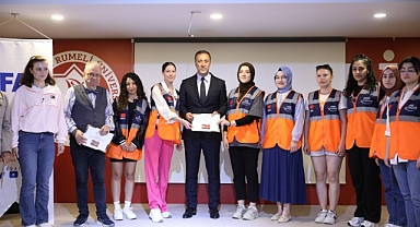 Silivri SAK ekipleri AFAD gönüllüsü yetiştirmeye devam ediyor