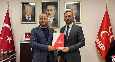 Deniz Edis yoğun katılımla adaylığını açıkladı