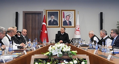Bakan Yerlikaya'dan 'güvenlik' konulu toplantı