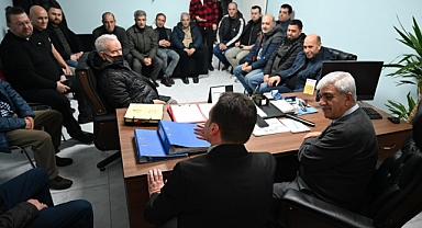 Bora Balcıoğlu, taksici esnafı ile buluştu