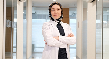 Uzman önerdi! Ağız kokusunu gidermek için dilinizi de fırçalayın!