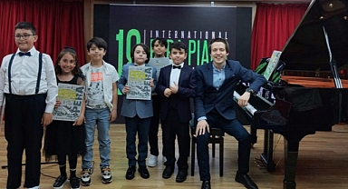 Genç Yetenekler Uluslararası Pera Piyano Festivali'nde parladı