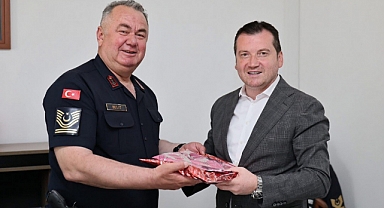 Balcıoğlu’ndan Karakol Komutanı Duran’a ziyaret